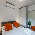 Apartament - Con Roccia Naturale
