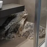 - Con Roccia Naturale Rapallo