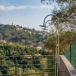Apartament - Con Roccia Naturale