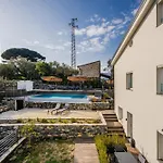 - Con Roccia Naturale Apartament Rapallo
