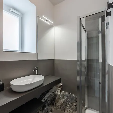 - Con Roccia Naturale Апартаменты *