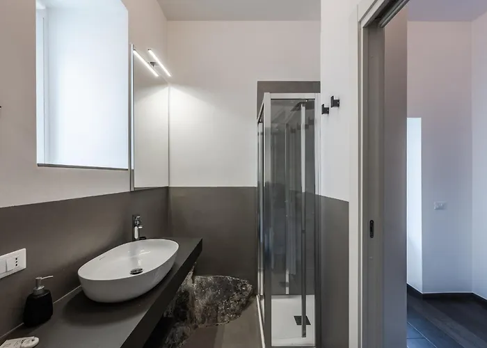 Apartment - Con Roccia Naturale *